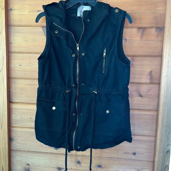 Le3no Black Hooded Anorak Vest - Picture 1 of 5